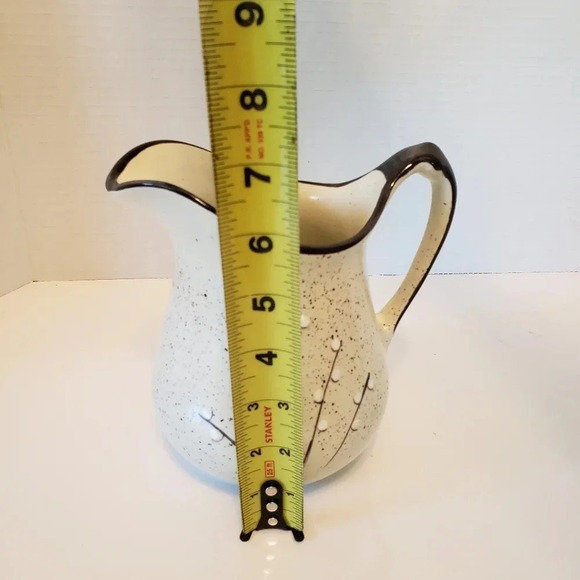 Vintage Rodgers Collection Stoneware Pottery Milk Jug. - Picture 8 of 8